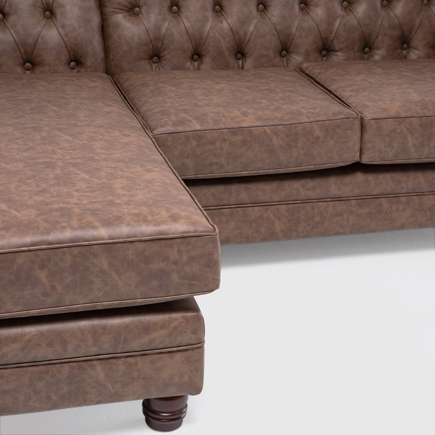 Seccional Chesterfield Skin Izquierdo